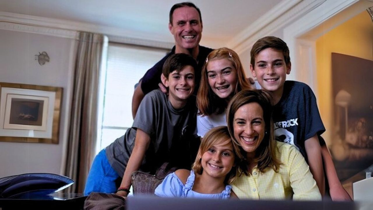 Mikie Sherrill married Jason Hedberg, her fellow United States Naval Academy classmate and former Navy intelligence officer. The couple has lived together in Montclair, New Jersey, since 2010 with their four children.