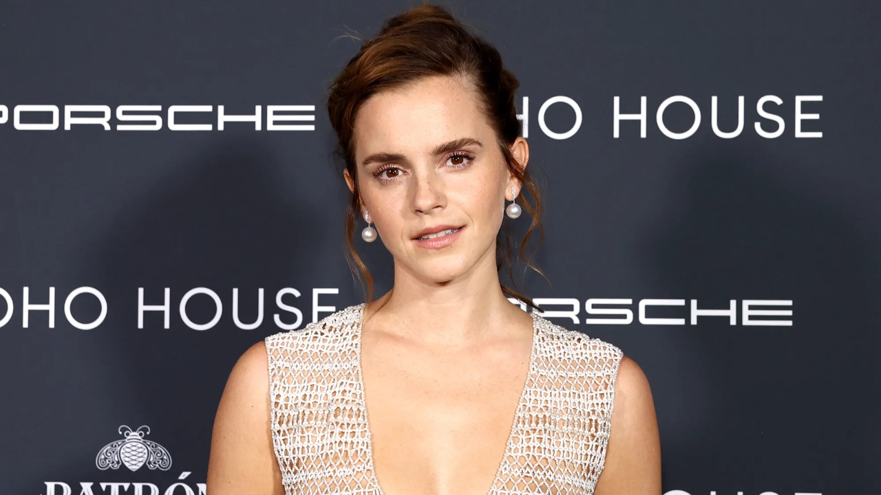 Emma Watson's net worth is estimated at $85 million in 2025.