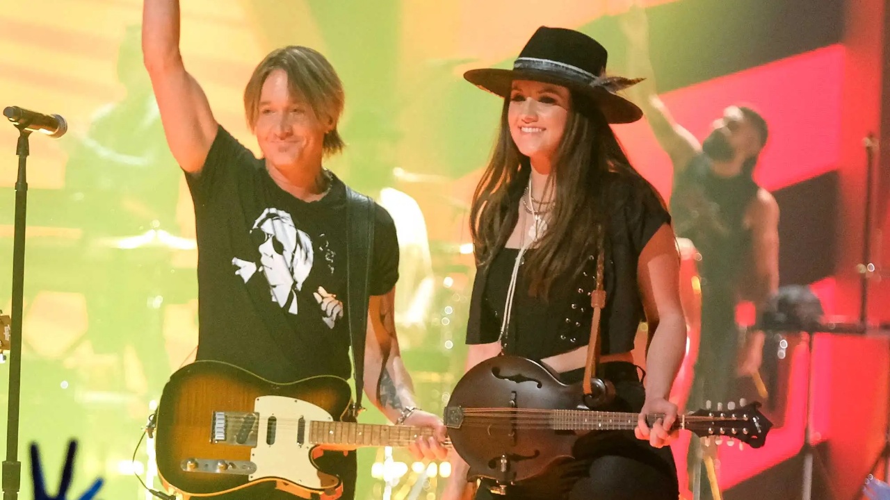 Keith Urban with his rumored new girlfriend, Maggie Baugh.