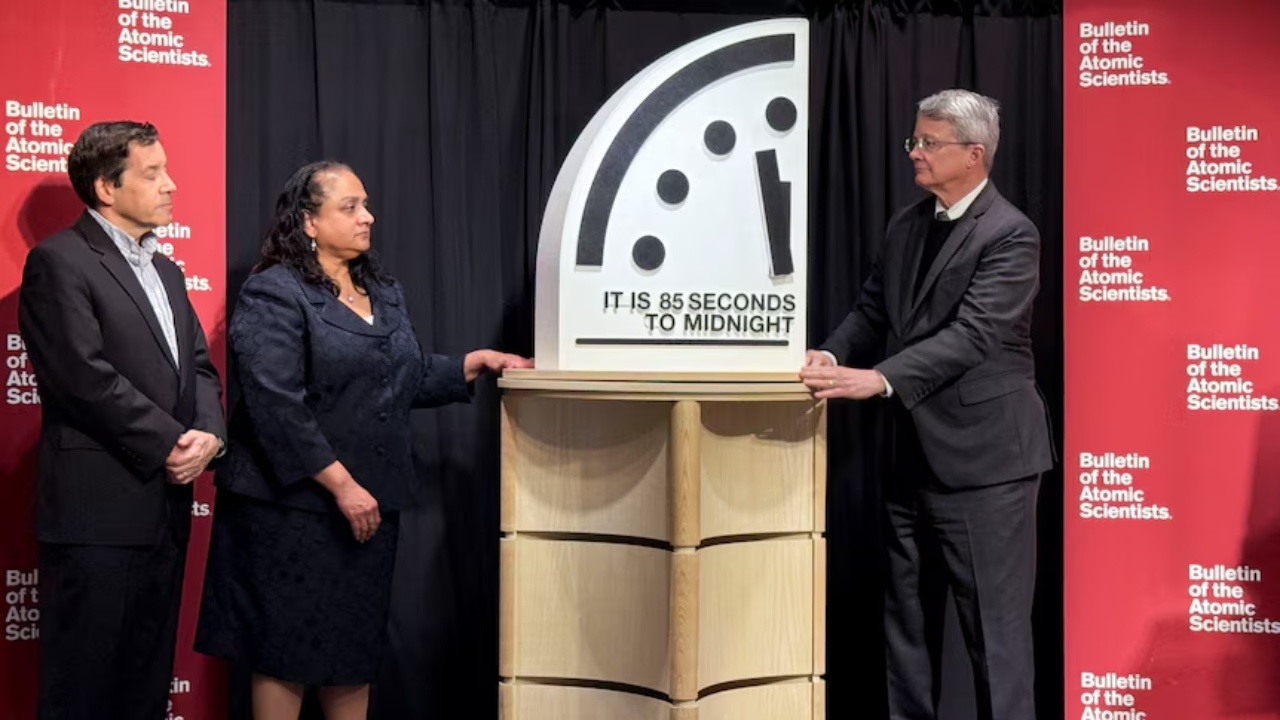Doomsday Clock Meaning: Midnight | Atomic Scientists | 2026