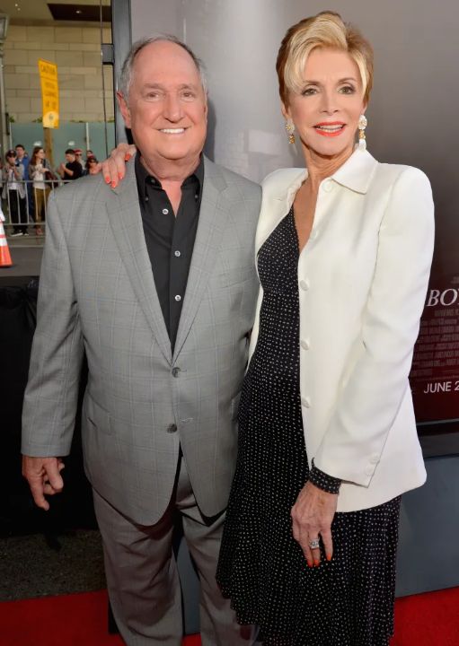Neil Sedaka with his wife, Leba Strassberg.