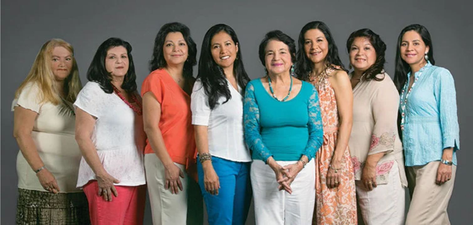 Dolores Huerta with her daughters.
