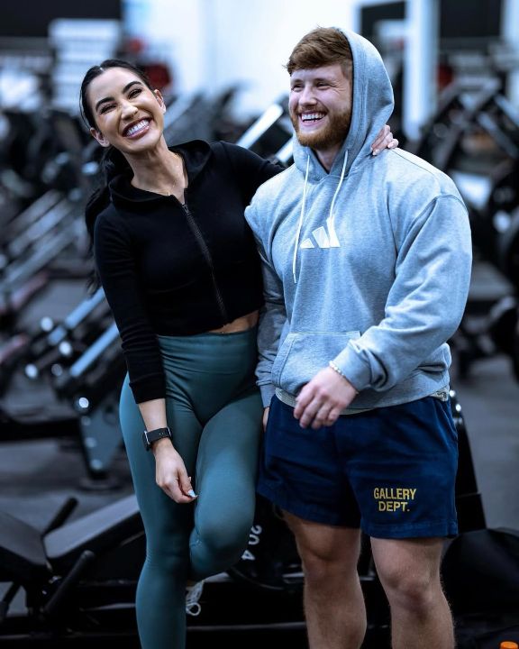 Stephanie Buttermore with her fiancé, Jeff Nippard.