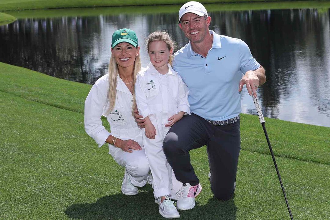 Rory McIlroy with his wife and daughter.