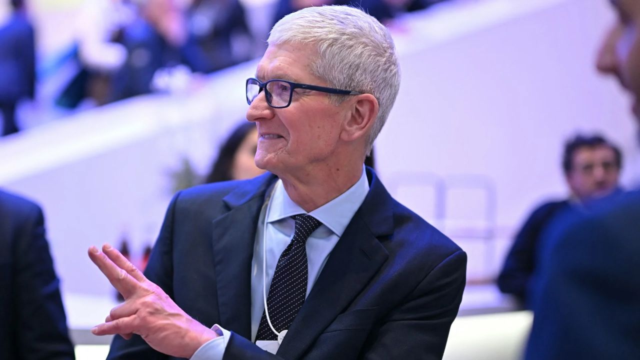Tim Cook's Wife and Kids: Meet His Family and Children