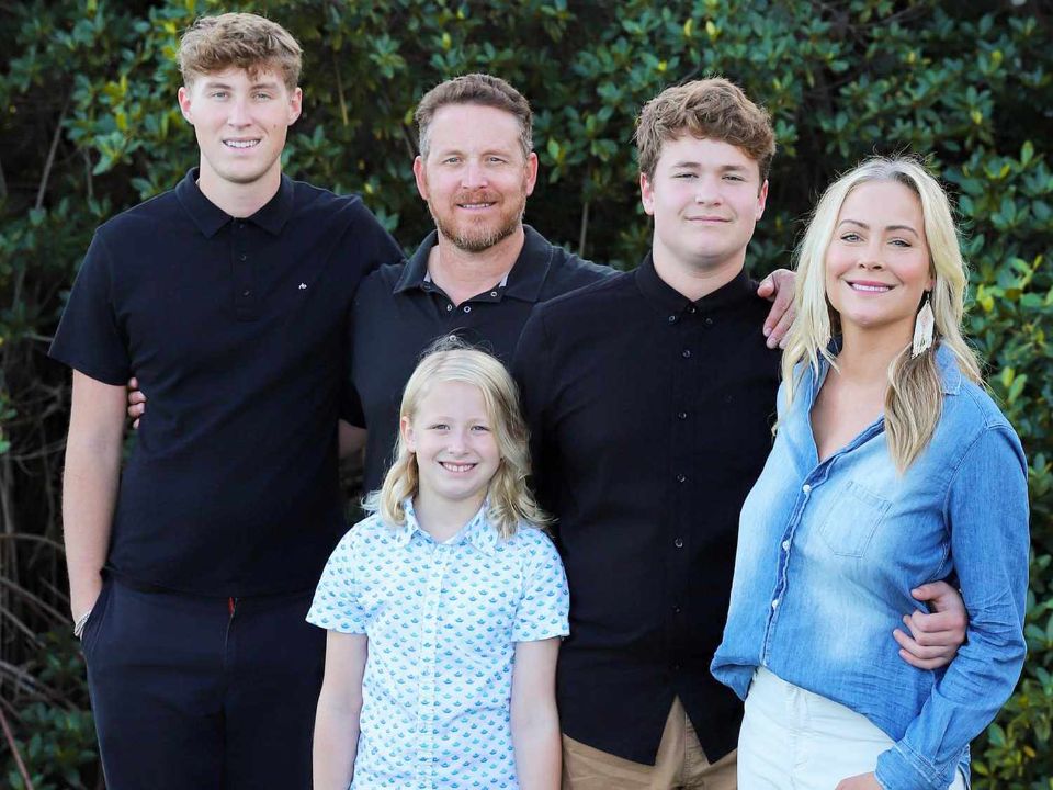 Cole Hauser with his wife and kids.