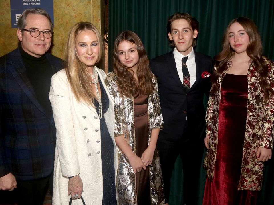 Sarah Jessica Parker with her husband and kids.