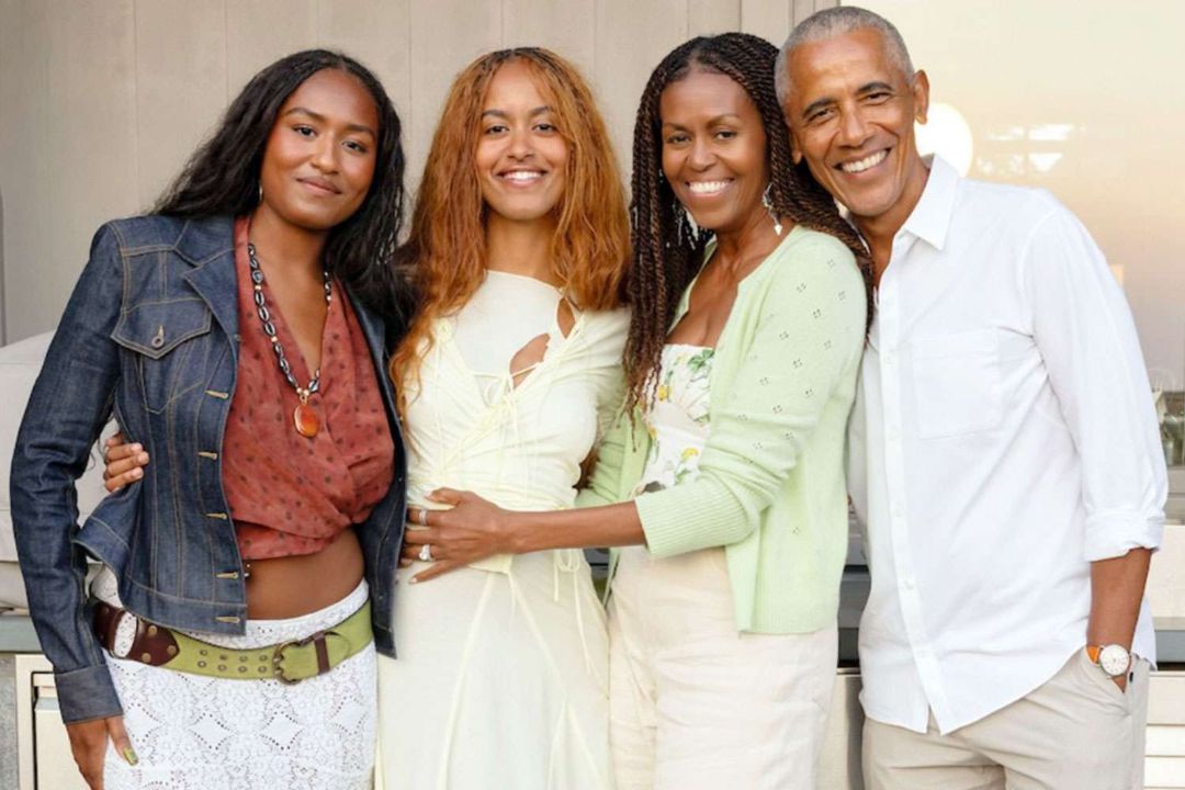 Barack and Michelle Obama with their daughters, Malia and Sasha.
