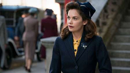 Ruth Wilson played her grandmother in the series Mrs. Wilson.
