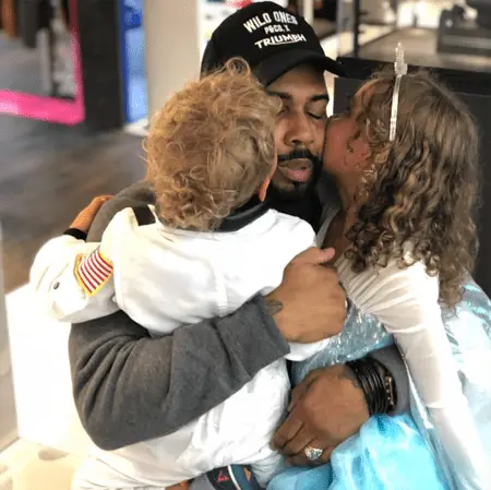 Omari Hardwick with his son and daughter.