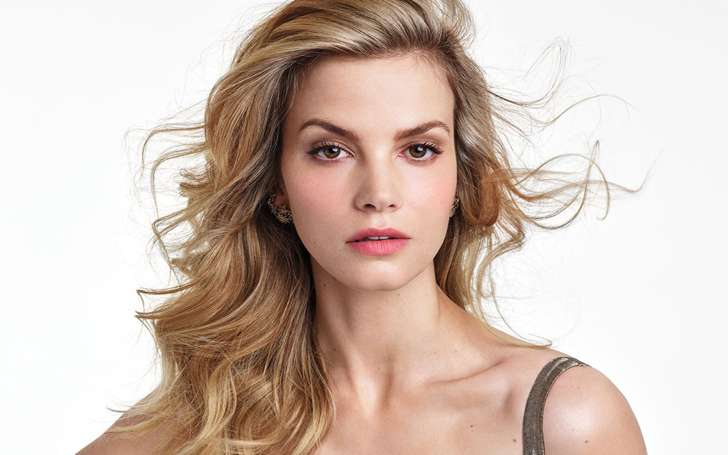 Sylvia Hoeks | Queen Kane, SEE, Career, Family, Early Life, Relationship
