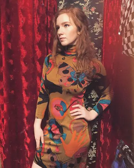 Annalise Basso is currently not dating anyone; Details of Relationship, Married, Husband, Boyfriend, Partner, Kids!