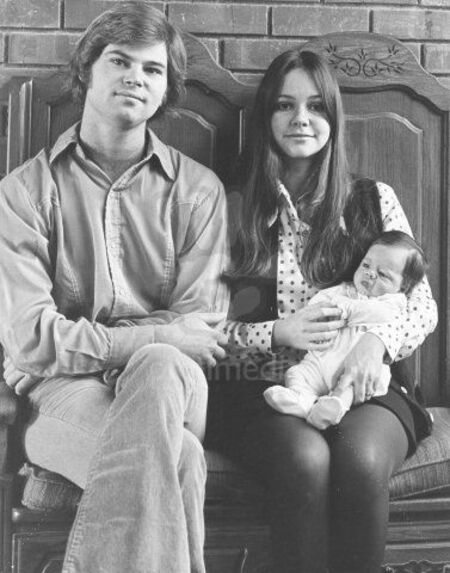 Sally Field with her first husband Steven Craig.