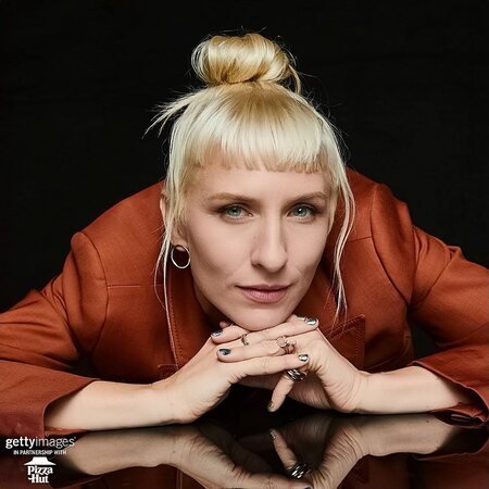 Mickey Sumner has an estimated net worth of $1.5 million.