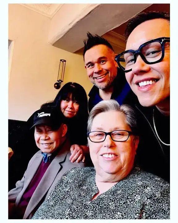 Gok Wan with his parents and siblings. celebsindepth.com