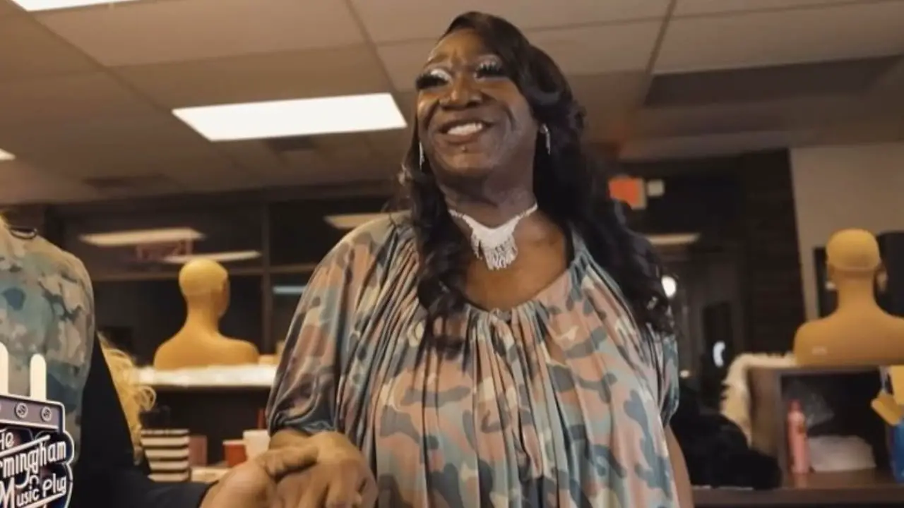 Mrs. Netta Is a Man, Woman, or Trans in Real Life? Reddit Update