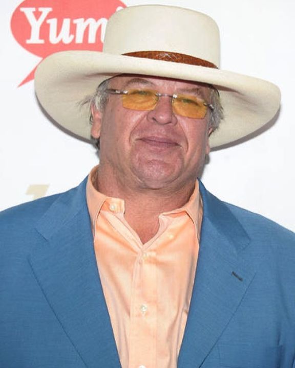 Ron White seems to be single in 2023. celebsindepth.com 