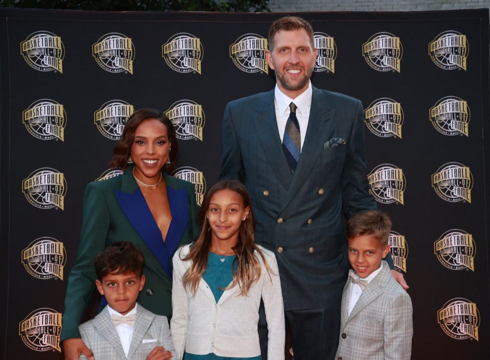 Dirk and Jessica Nowitzki have three kids: daughter Malaika (11) and sons Max (9) and Morris (8), raised trilingually in English, German, and Swedish.