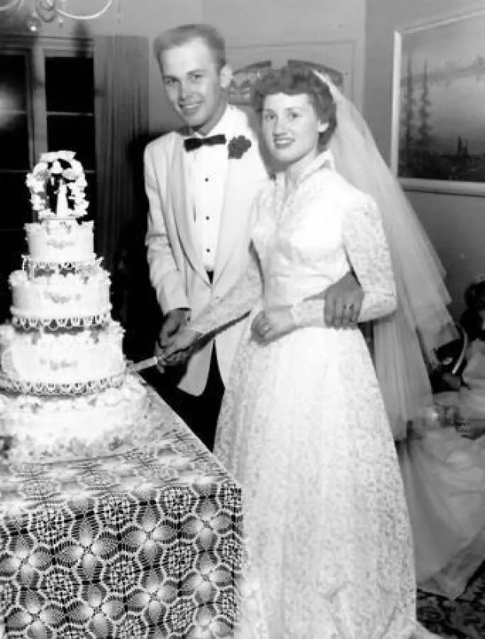 Dallin H. Oaks with his first wife, June Dixon.