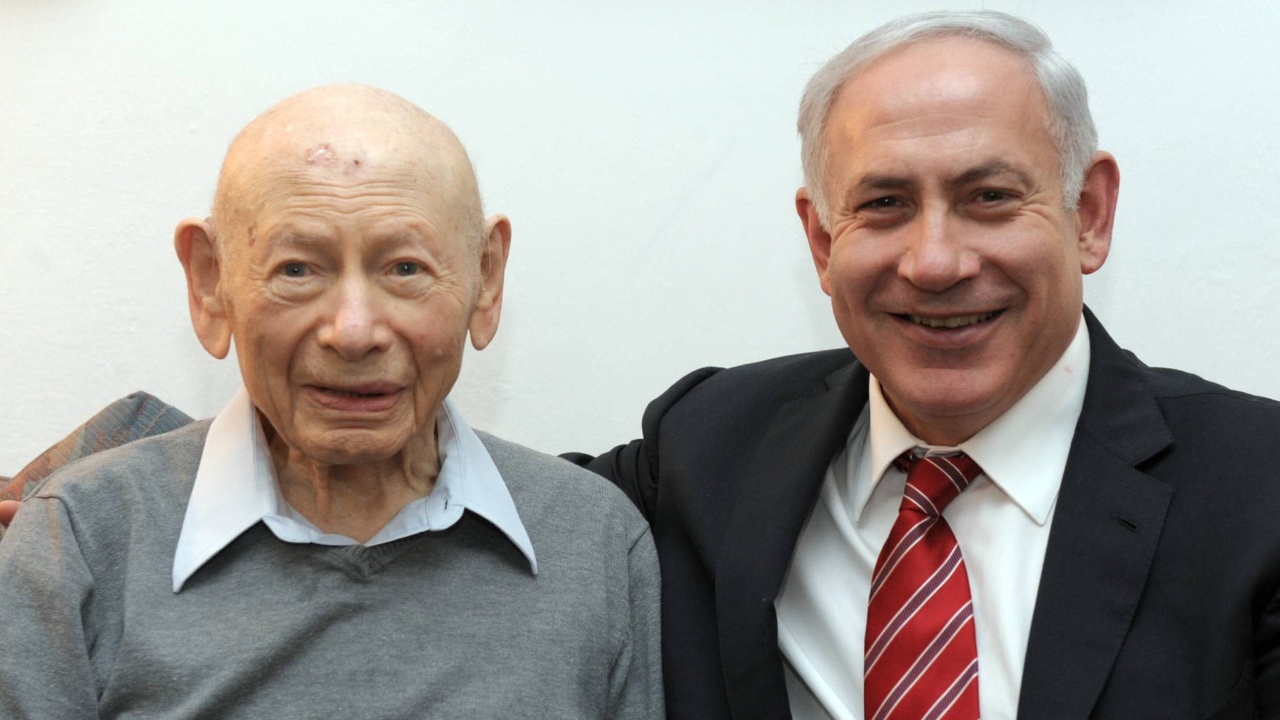Benjamin Netanyahu with his father.