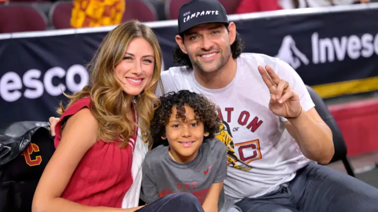 Mark Sanchez with his wife and son.