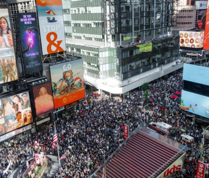 No Kings Protest Numbers: How Many People? | Turnout So Far