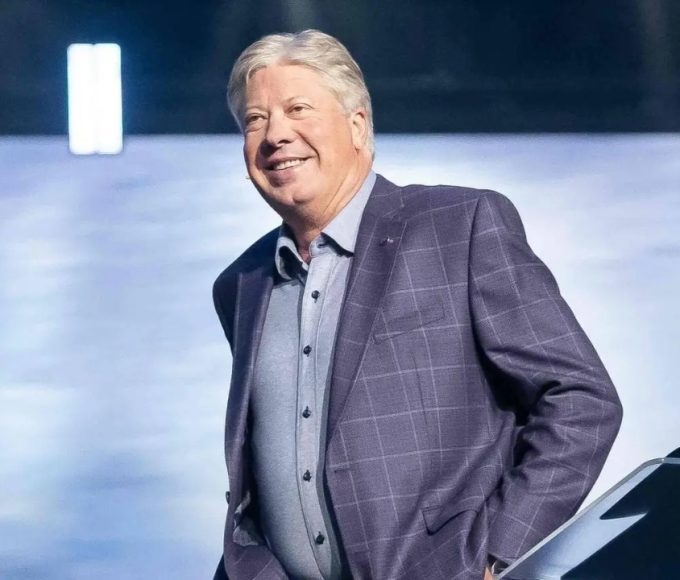 Robert Morris Net Worth: How Rich Is Gateway Church Pastor?