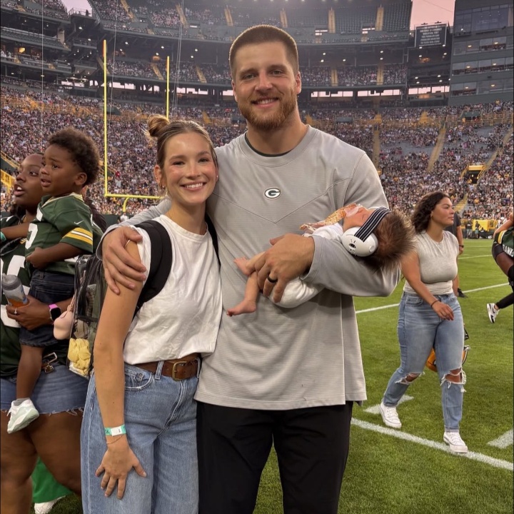 Tucker Kraft with his wife, Baylee Jandahl.